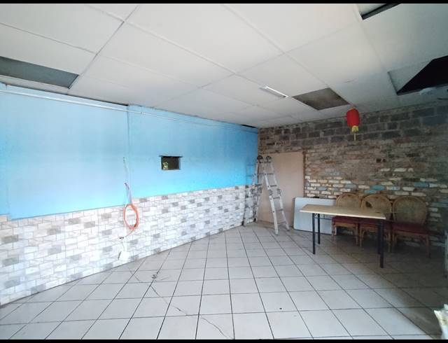 45M² BUSINESS TO LET IN DALVIEW
